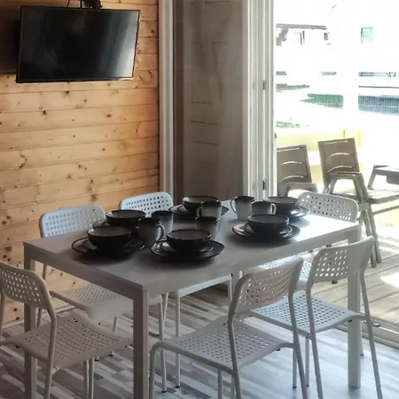 Casa Con 1 Da Letto Che Accetta Animali Domestici A * Ustronie Morskie